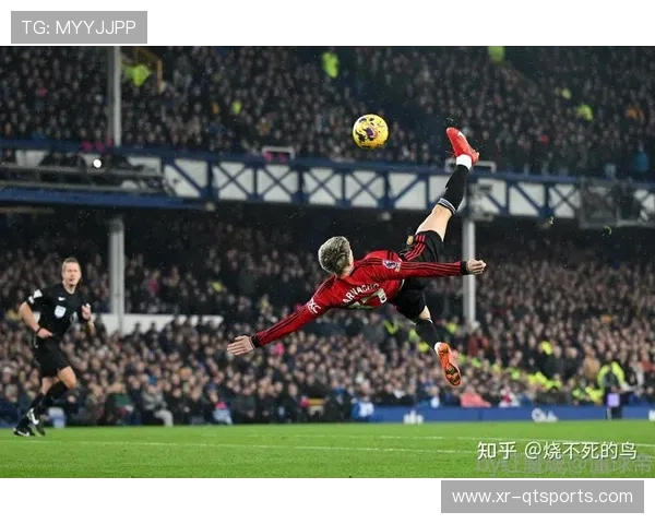 埃弗顿客场战胜曼联的战术复盘:十人应战下的防守组织艺术 埃弗顿客场战胜曼联的战术复盘:十人应战下的防守组织艺术