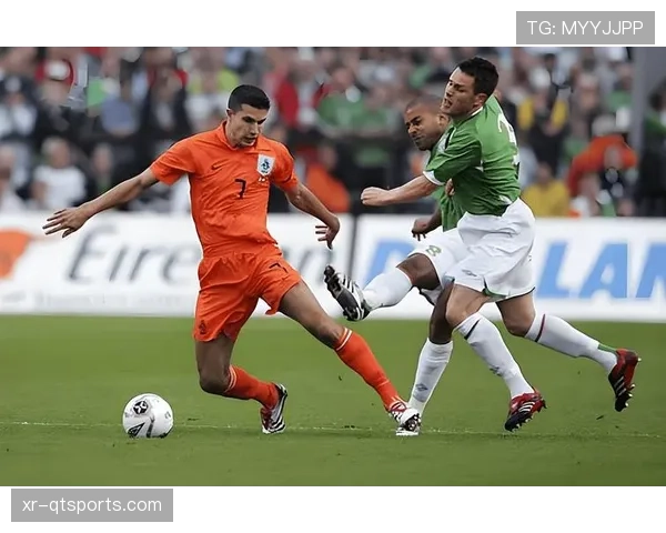 分析：首轮比赛高清战术摄像机捕捉的细节，正改变各队赛前准备会内容